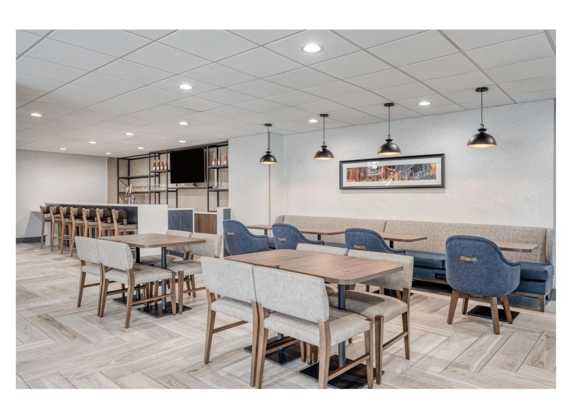 Holiday Inn Express Federal Way - Seattle South By Ihg Екстериор снимка